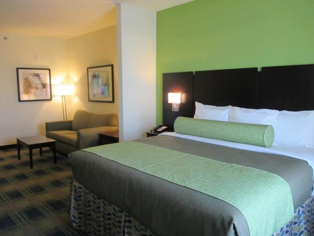 Best Western Plus Pratt Buitenkant foto